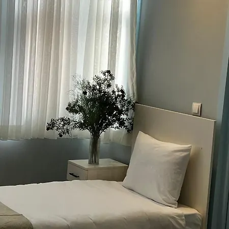 Bali Star فندق 3*